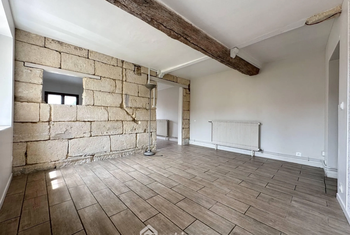Maison à vendre de 140 m² à Veslud avec garage et jardin 