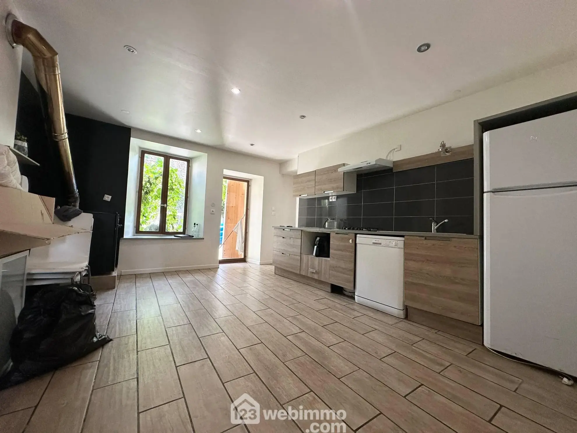 Maison à vendre de 140 m² à Veslud avec garage et jardin 