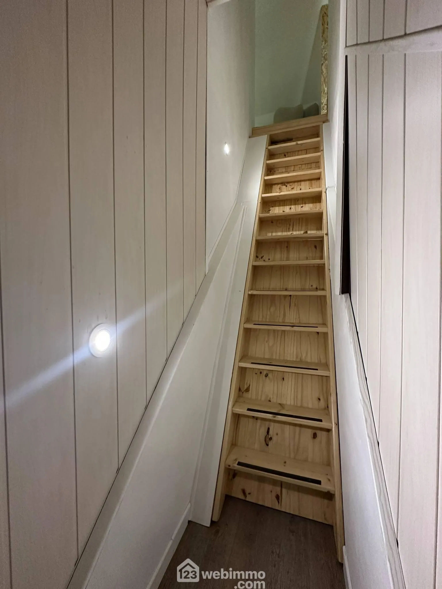 Maison à vendre de 140 m² à Veslud avec garage et jardin 