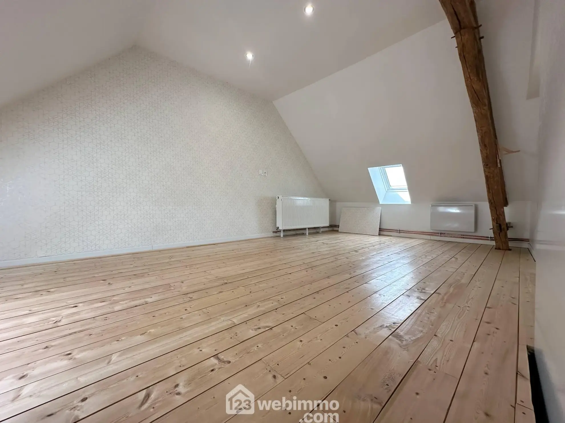 Maison à vendre de 140 m² à Veslud avec garage et jardin 