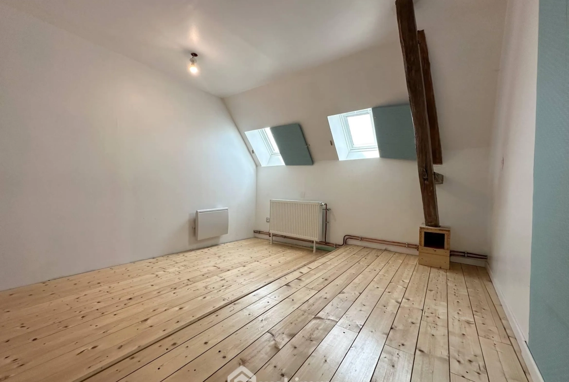 Maison à vendre de 140 m² à Veslud avec garage et jardin 