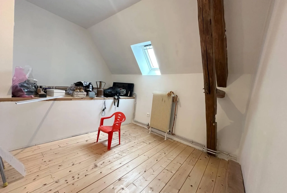 Maison à vendre de 140 m² à Veslud avec garage et jardin 