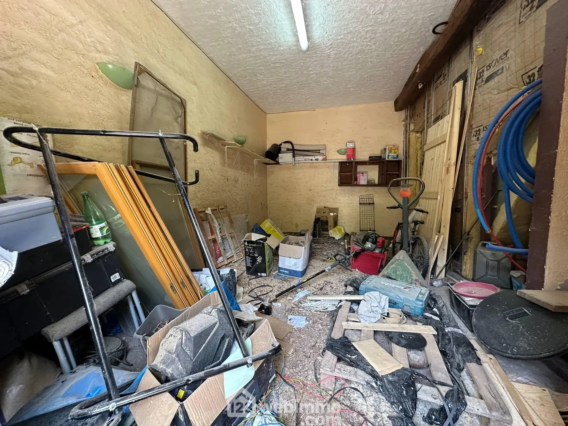 Maison à vendre de 140 m² à Veslud avec garage et jardin 
