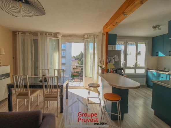 Appartement T4 lumineux avec balcon à Villefranche-sur-Saône