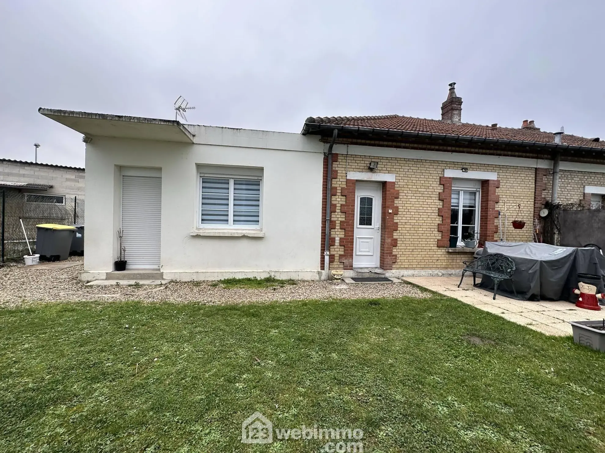 Ensemble immobilier de 126 m² à Laon, investissement locatif rentable 