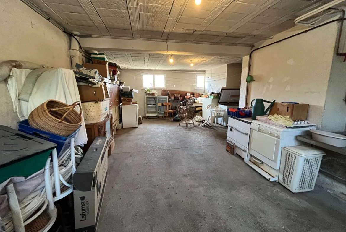 Villa à Apt de 137m² avec terrasse, jardin et garage 