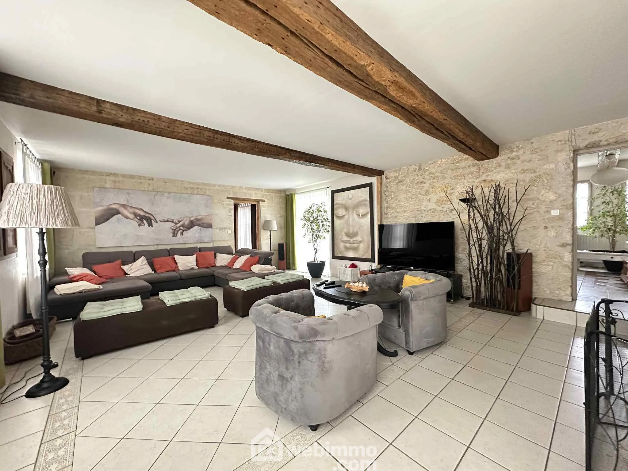 Longère en pierre de 253 m² à Mons-en-Laonnois - Authenticité et Grand Volume 