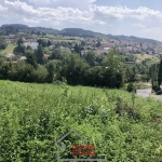 Terrain à bâtir de 5600 m² avec vue panoramique à Cours la Ville