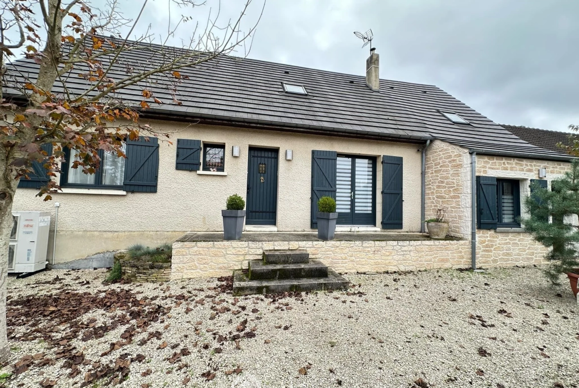 Maison familiale de 187 m² à Mauregny-en-Haye avec jardin et garage 