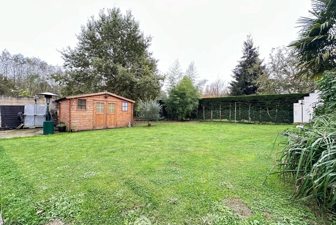 Maison familiale de 187 m² à Mauregny-en-Haye avec jardin et garage 