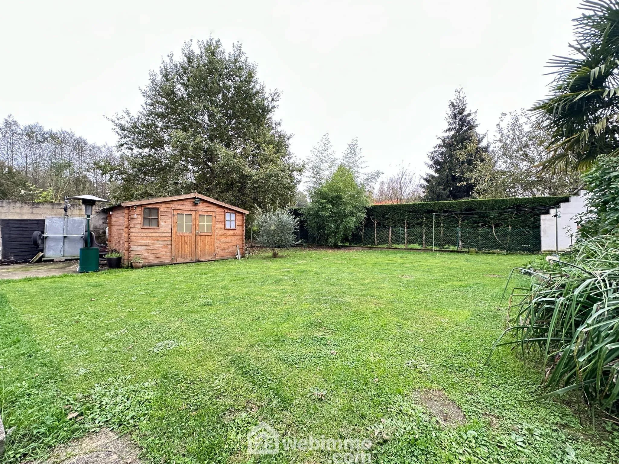 Maison familiale de 187 m² à Mauregny-en-Haye avec jardin et garage 