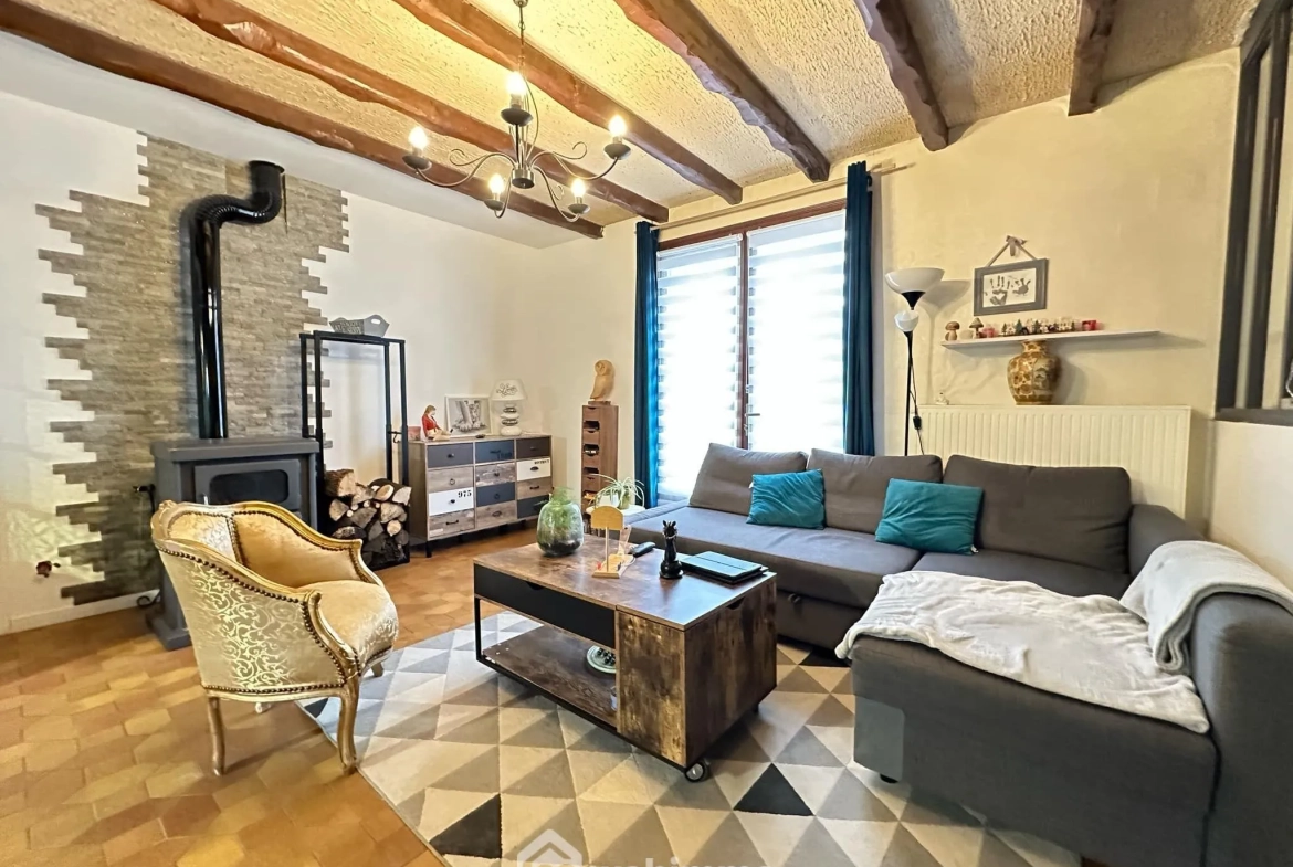 Maison familiale de 187 m² à Mauregny-en-Haye avec jardin et garage 