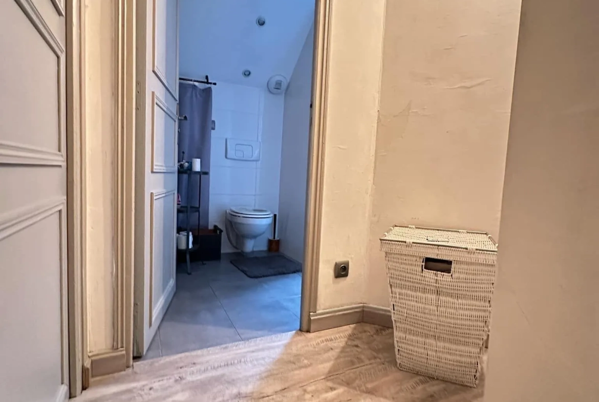Maison familiale de 187 m² à Mauregny-en-Haye avec jardin et garage 