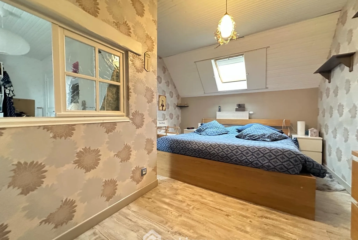 Maison familiale de 187 m² à Mauregny-en-Haye avec jardin et garage 