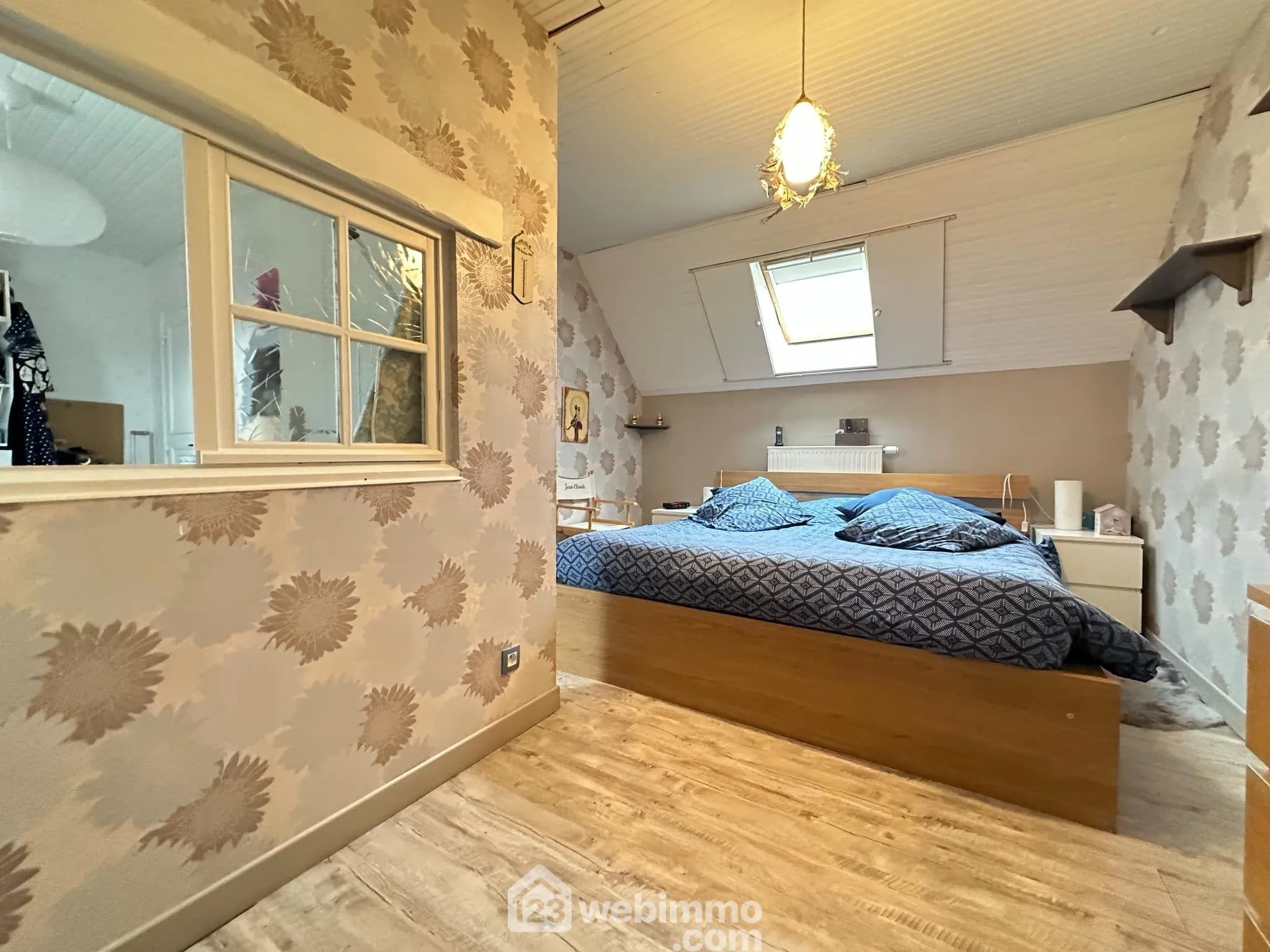 Maison familiale de 187 m² à Mauregny-en-Haye avec jardin et garage 