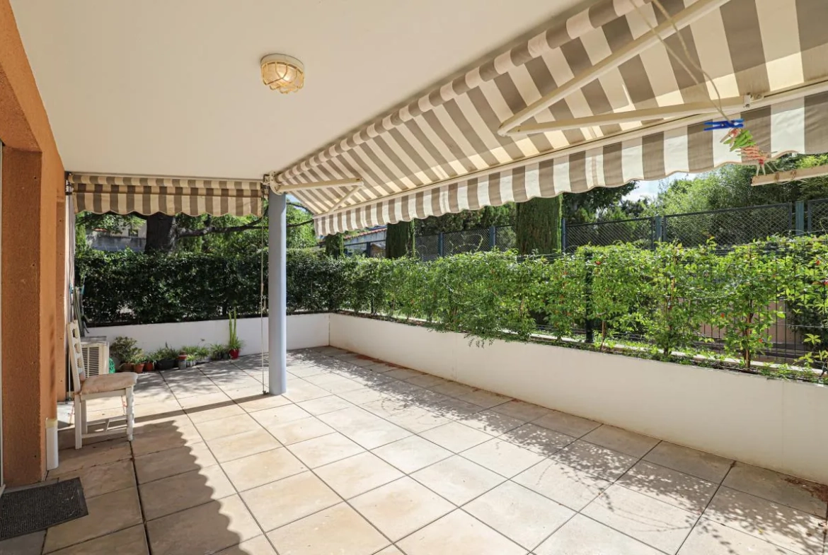Appartement T3 en rez-de-jardin avec terrasse à Marseille – Résidence sécurisée 