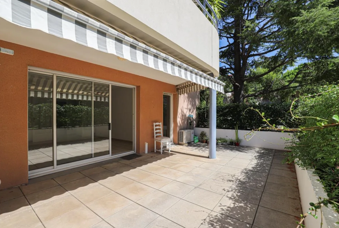 Appartement T3 en rez-de-jardin avec terrasse à Marseille – Résidence sécurisée 
