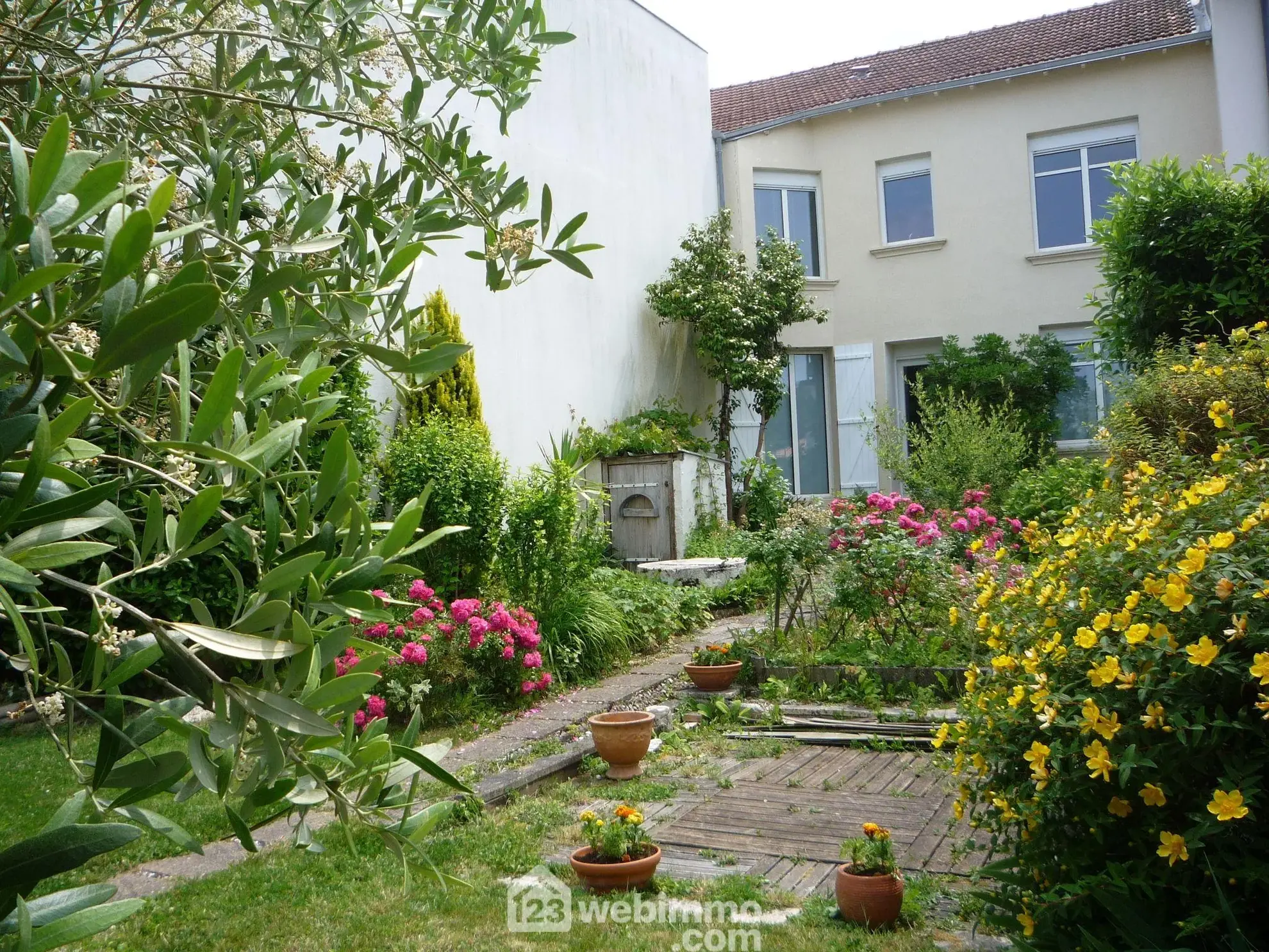 Maison à vendre de 117 m² avec jardin à La Roche-sur-Yon 