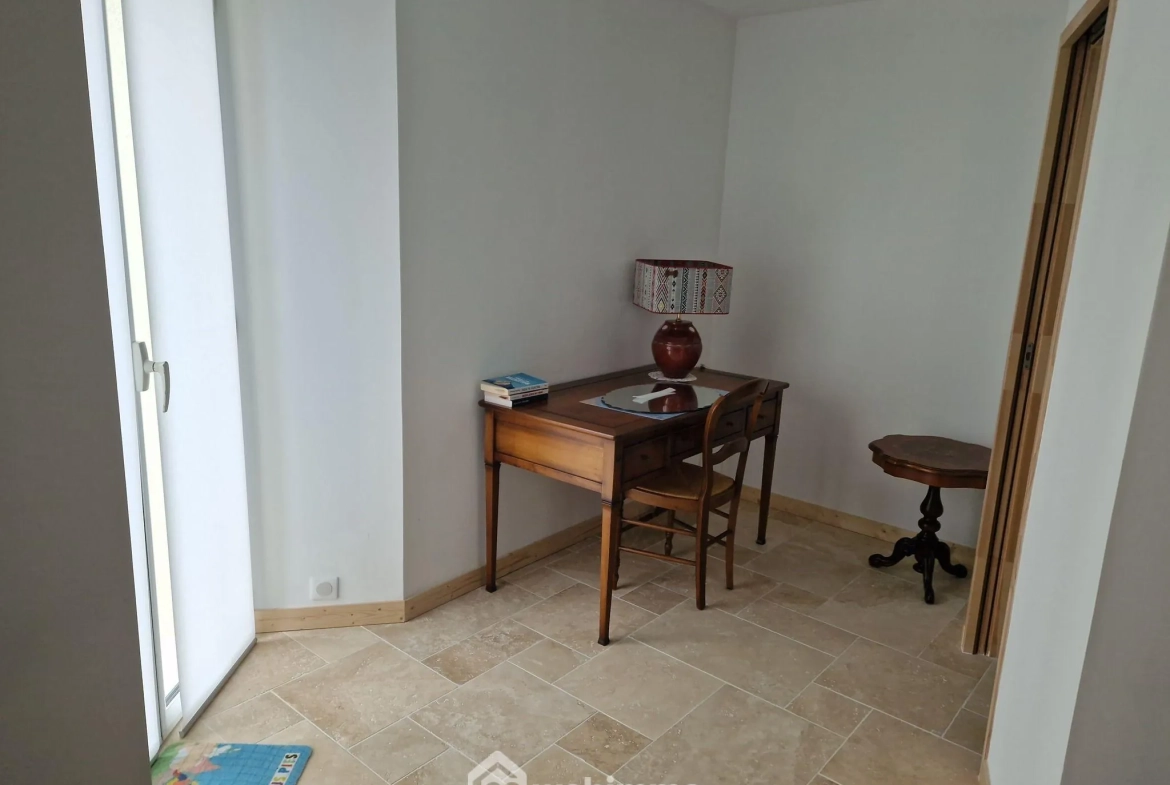 Maison à vendre de 117 m² avec jardin à La Roche-sur-Yon 