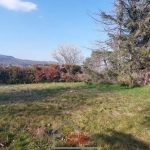 Terrain à bâtir de 401 m² à Vaugneray, proche du centre-ville