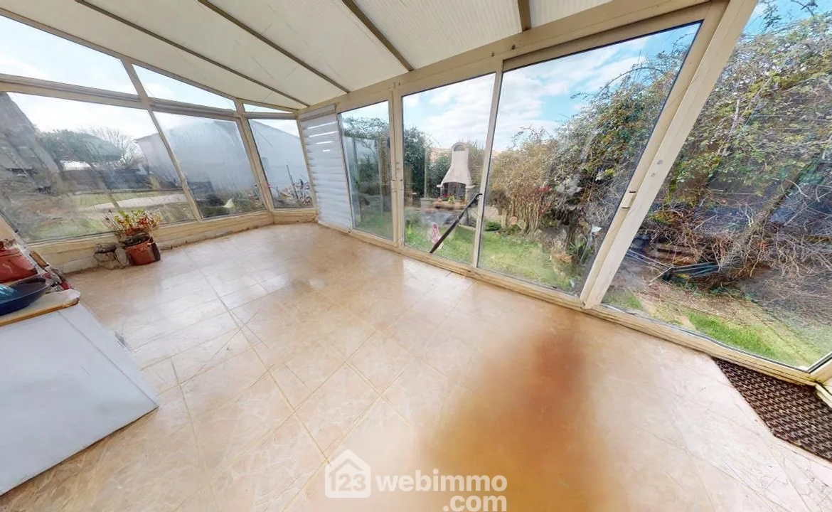 Vente maison 105 m² au Le Bernard avec jardin, dépendance et 4 chambres 