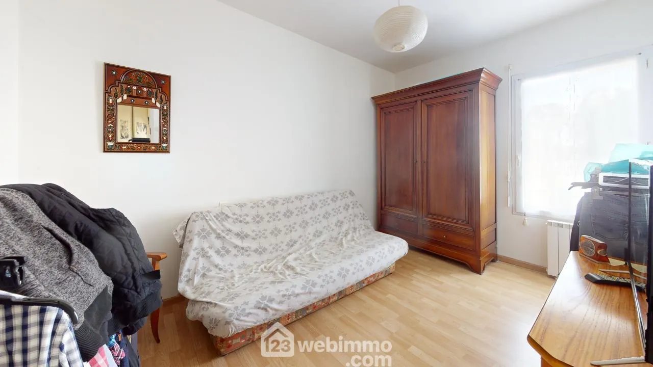 Vente maison 105 m² au Le Bernard avec jardin, dépendance et 4 chambres 