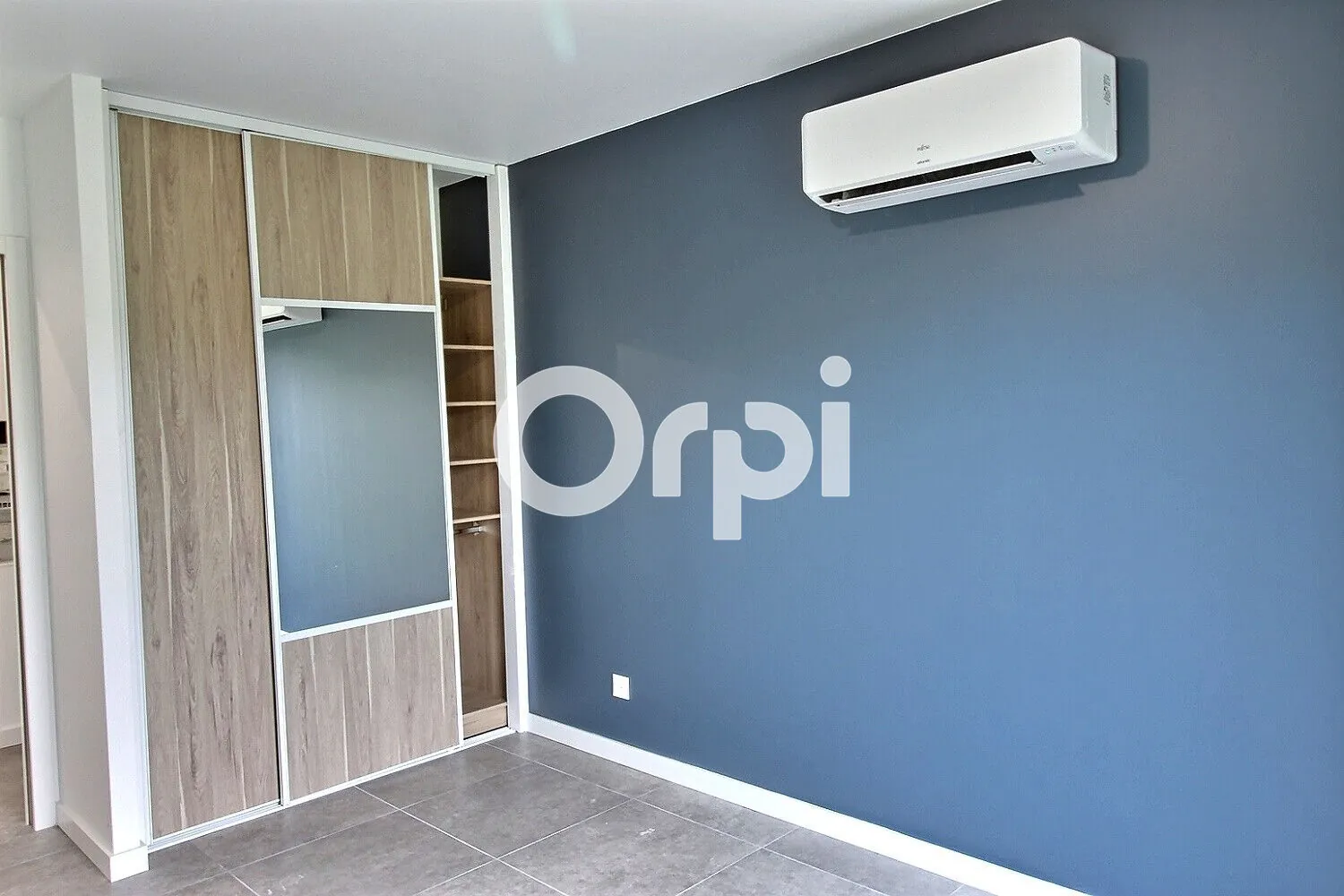 Appartement duplex neuf à Idron avec terrasse et parking, performance énergétique A 