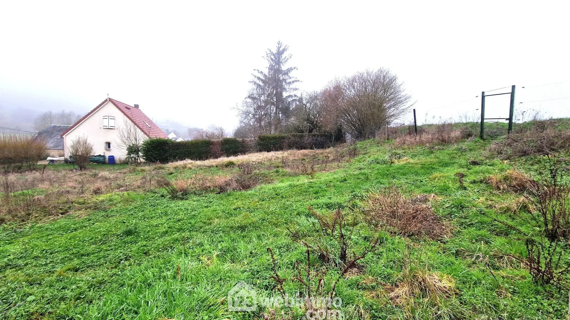 Terrain à bâtir de 886 m² à Suzy - Opportunité à saisir 