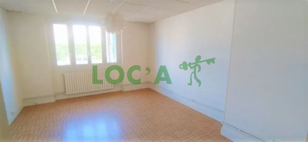 Appartement T3 à vendre à Dijon, quartier Montchapet avec cave, garage et balcon 