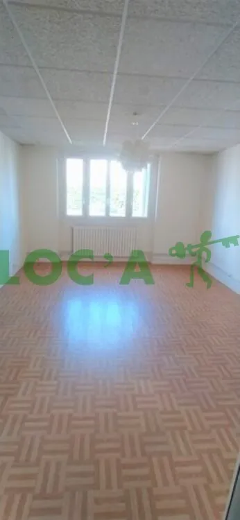 Appartement T3 à vendre à Dijon, quartier Montchapet avec cave, garage et balcon 