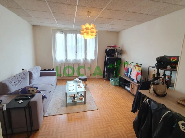 Appartement T3 à vendre à Dijon, quartier Montchapet avec cave, garage et balcon