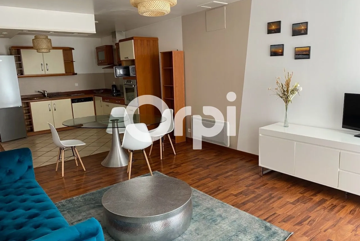 Appartement T2 rénové en hyper centre de Pau - Investissement ou résidence 