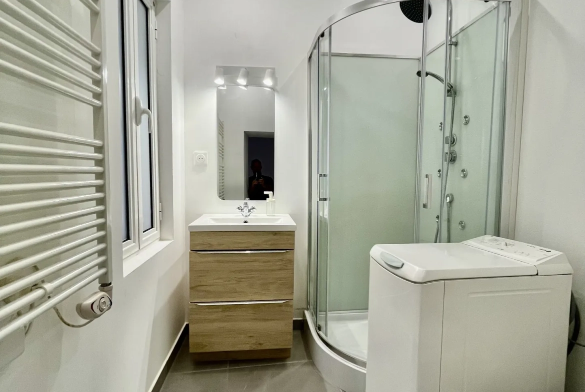 Appartement T2 rénové de 41 m² à Nîmes, idéal investissement locatif 