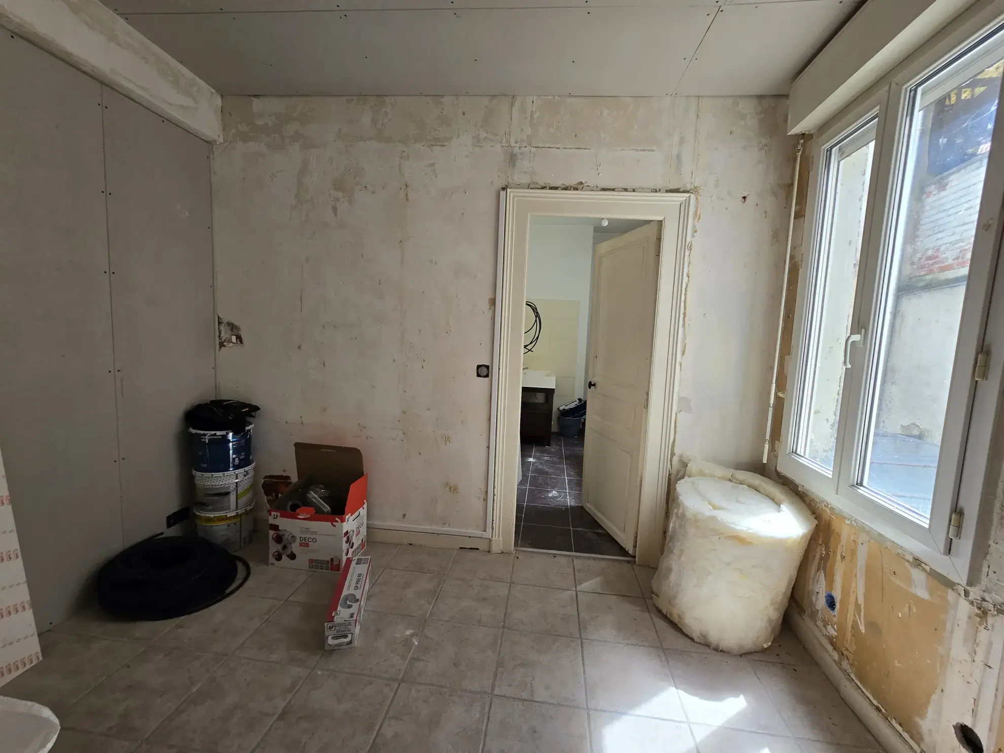 Appartement de 2 pièces à vendre en centre-ville d'Auxerre, proche du théâtre 