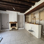Appartement de 2 pièces à vendre en centre-ville d'Auxerre, proche du théâtre