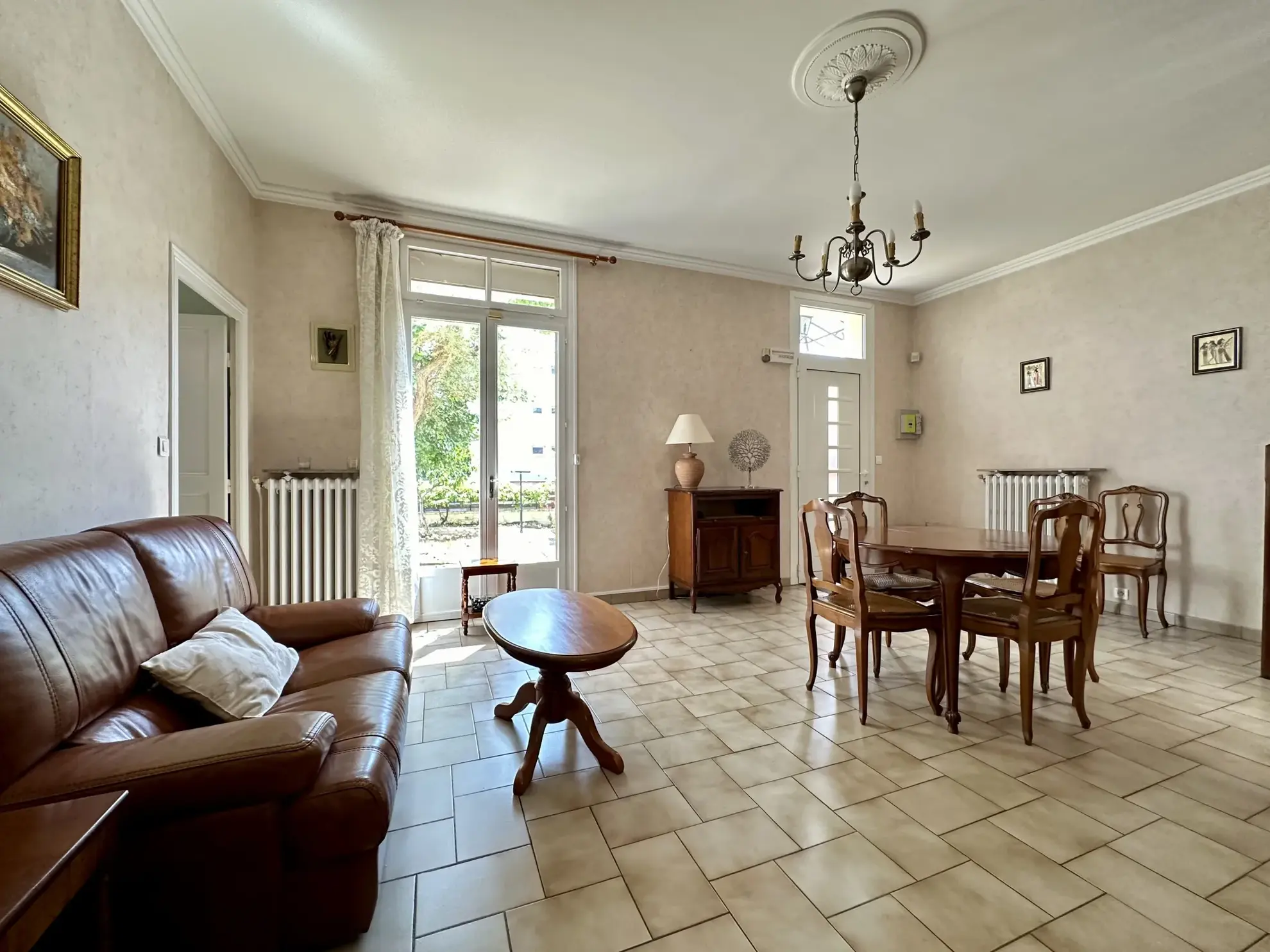 Maison à vendre à Beaumont de 94 m2 avec deux habitations et terrain arboré 