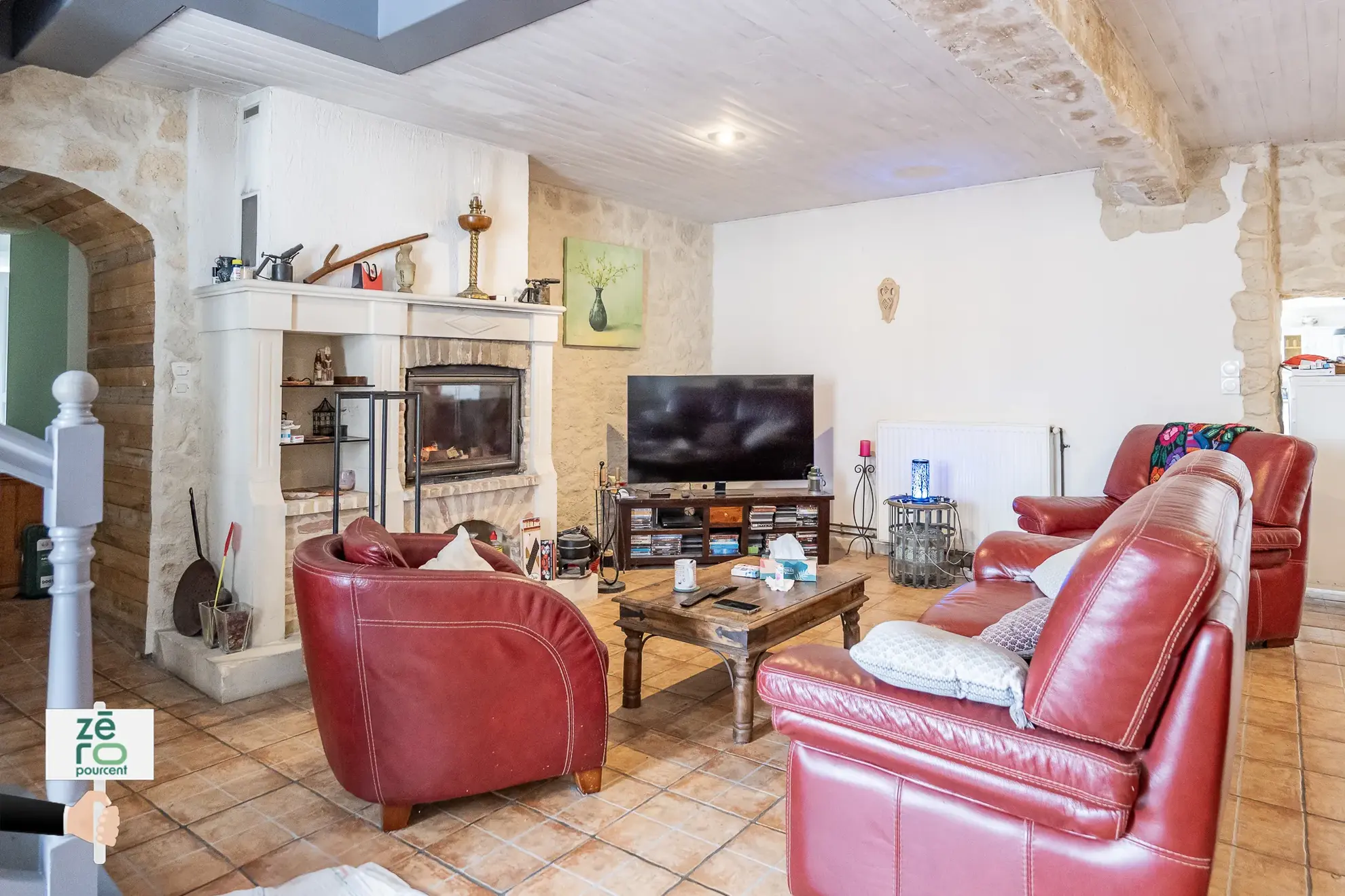 Maison familiale avec dépendance et piscine à Triaize - 238 m² 