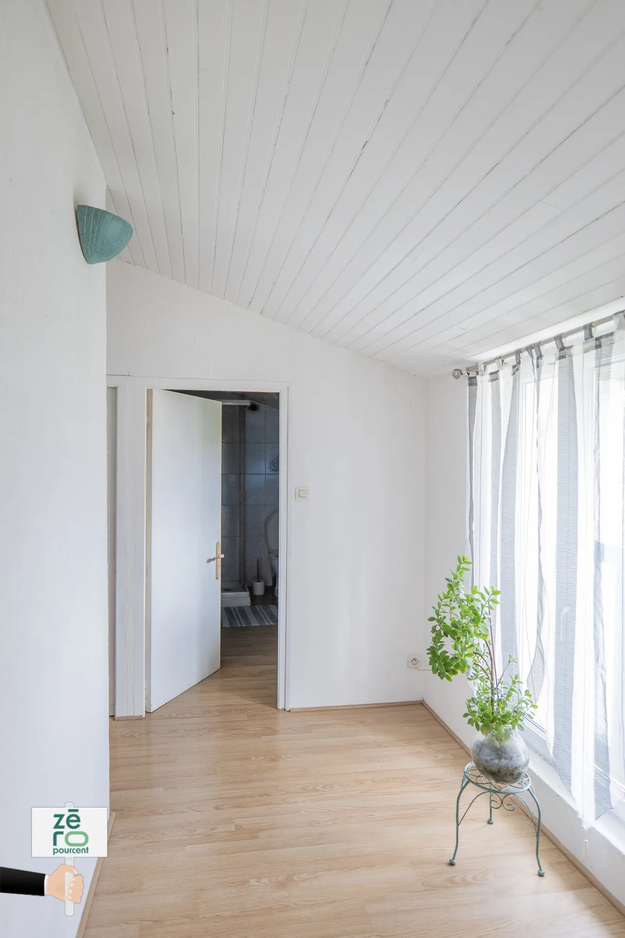 Maison familiale avec dépendance et piscine à Triaize - 238 m² 