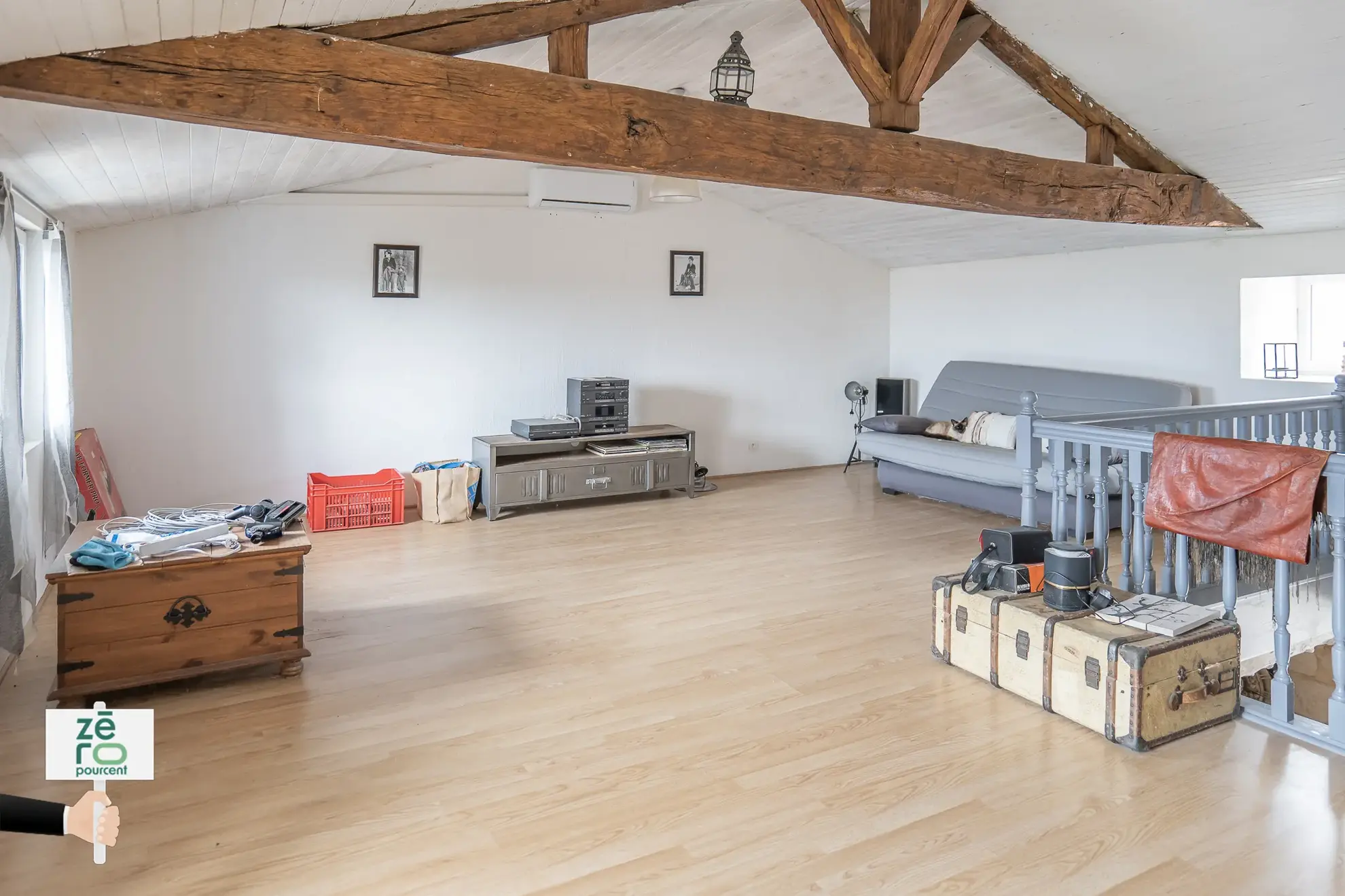 Maison familiale avec dépendance et piscine à Triaize - 238 m² 