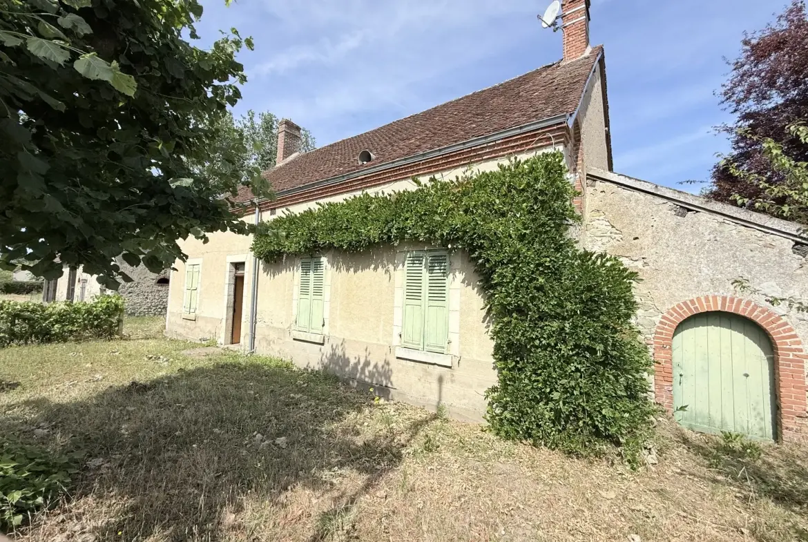 Ancien corps de ferme à rénover à Mery-sur-Cher proche Vierzon 
