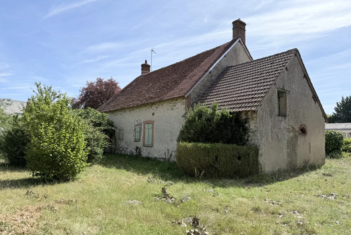 Ancien corps de ferme à rénover à Mery-sur-Cher proche Vierzon 