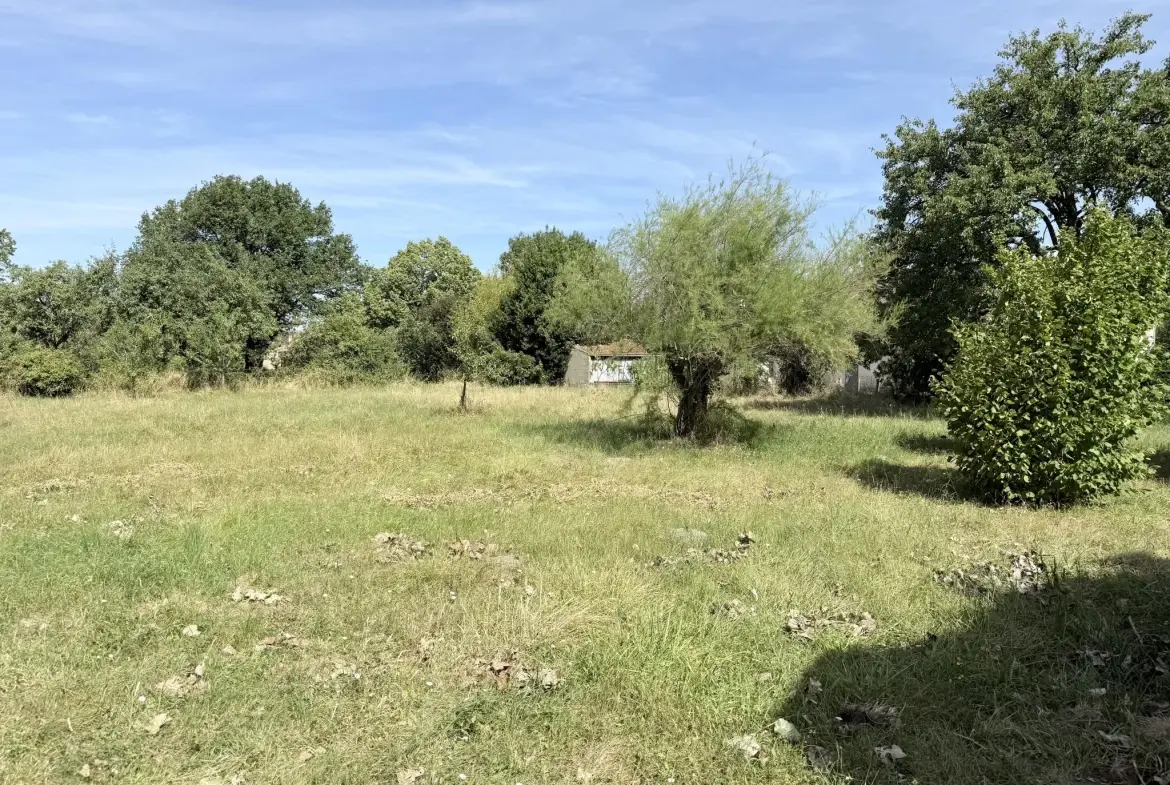 Ancien corps de ferme à rénover à Mery-sur-Cher proche Vierzon 