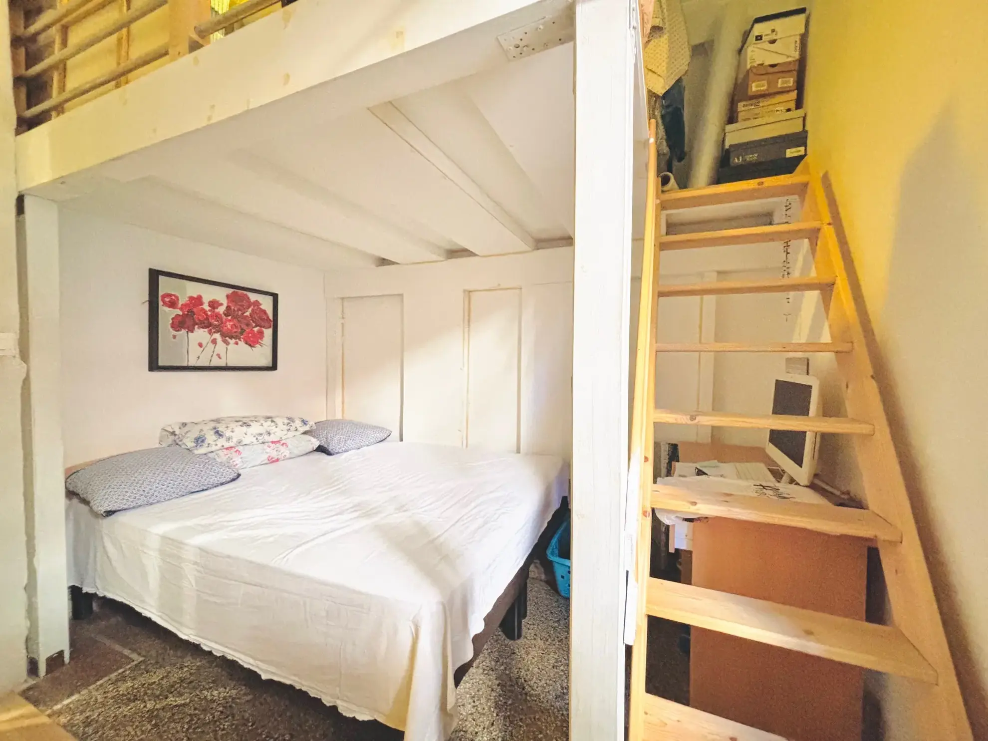 Appartement à vendre de 56,2 m² à Nice Riquier, idéalement situé et à rénover 