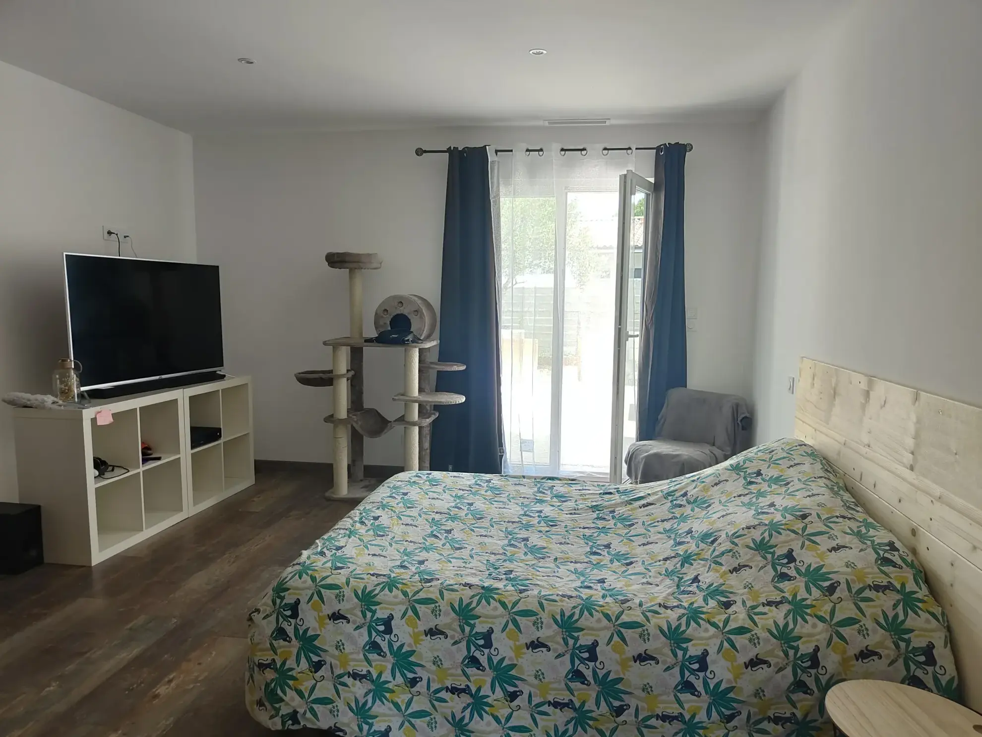 Maison en pierre rénovée de 170 m² avec 4 chambres, garage et jardin proche de Langon 