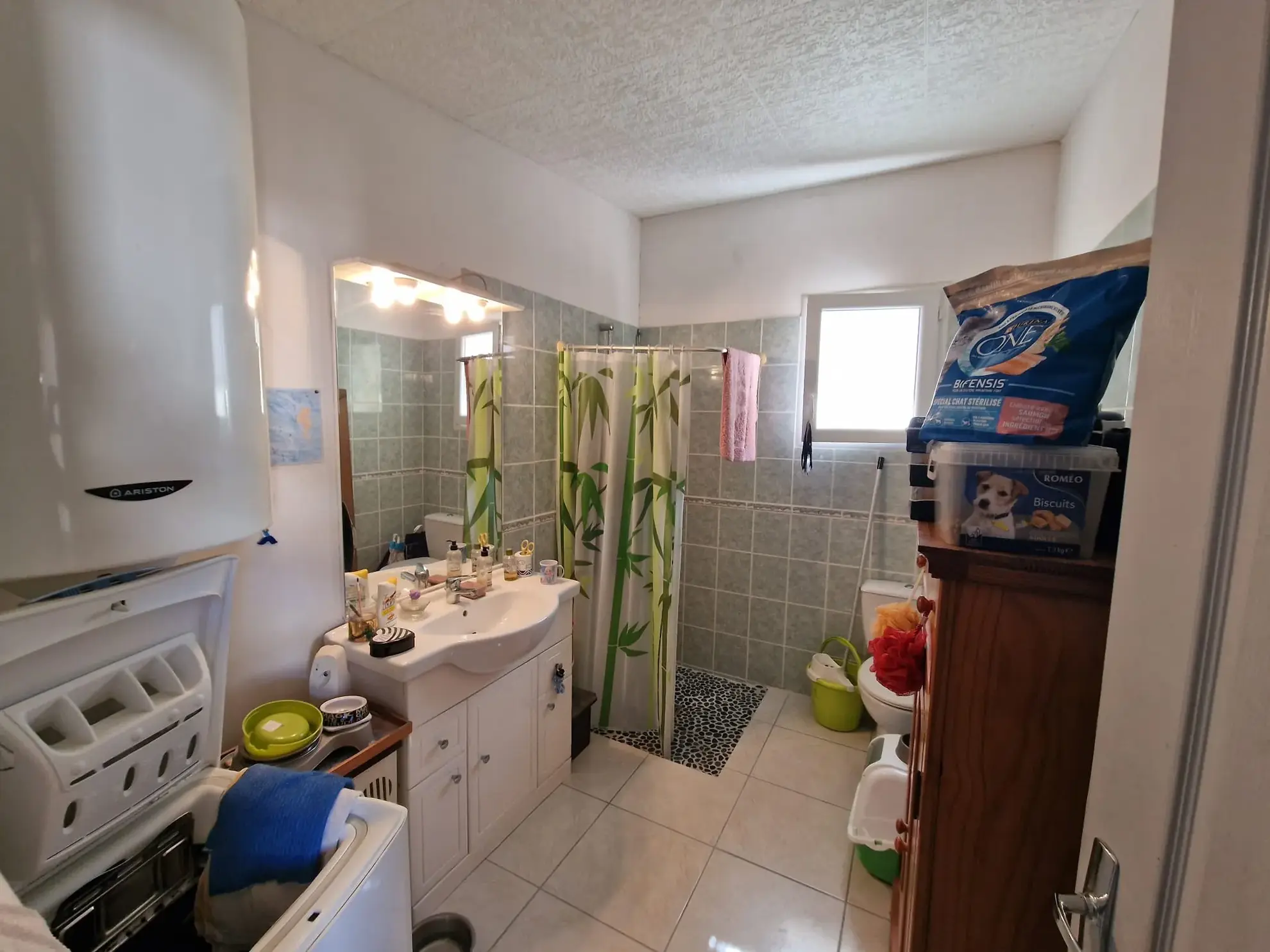 A vendre maison lumineuse de 145 m² avec studio et piscine à Lézignan-Corbières 