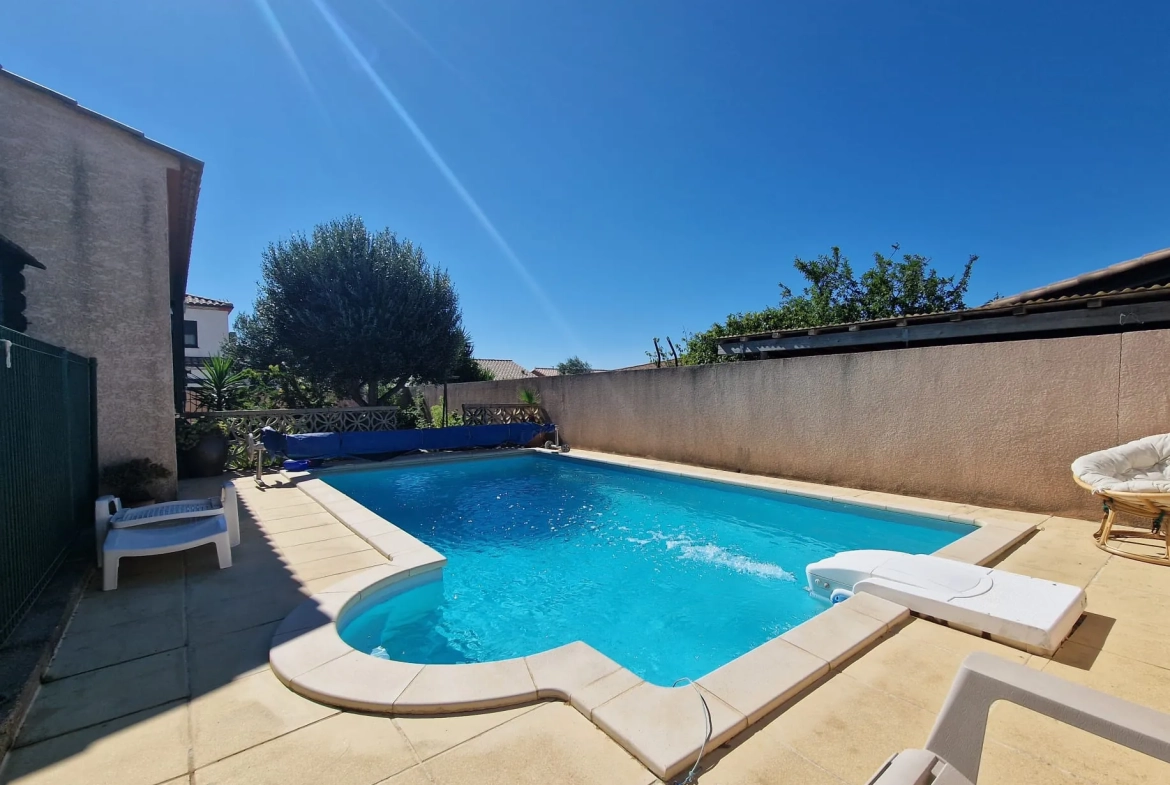 A vendre maison lumineuse de 145 m² avec studio et piscine à Lézignan-Corbières 