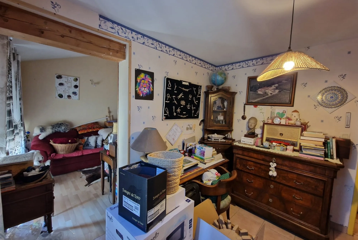 A vendre maison lumineuse de 145 m² avec studio et piscine à Lézignan-Corbières 