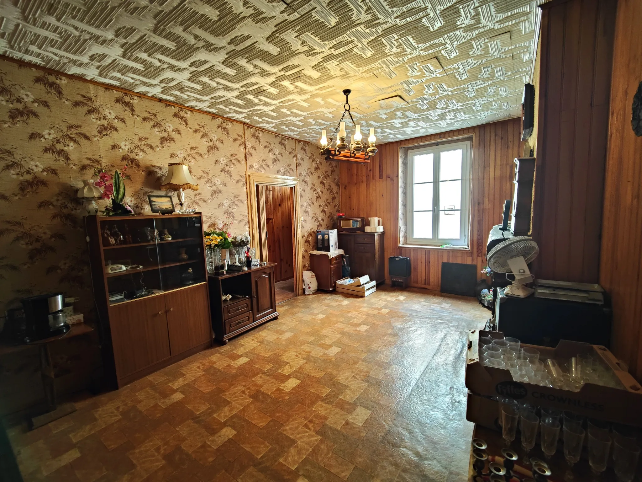 Maison à rénover avec cour privative à Brienon-sur-Armançon 