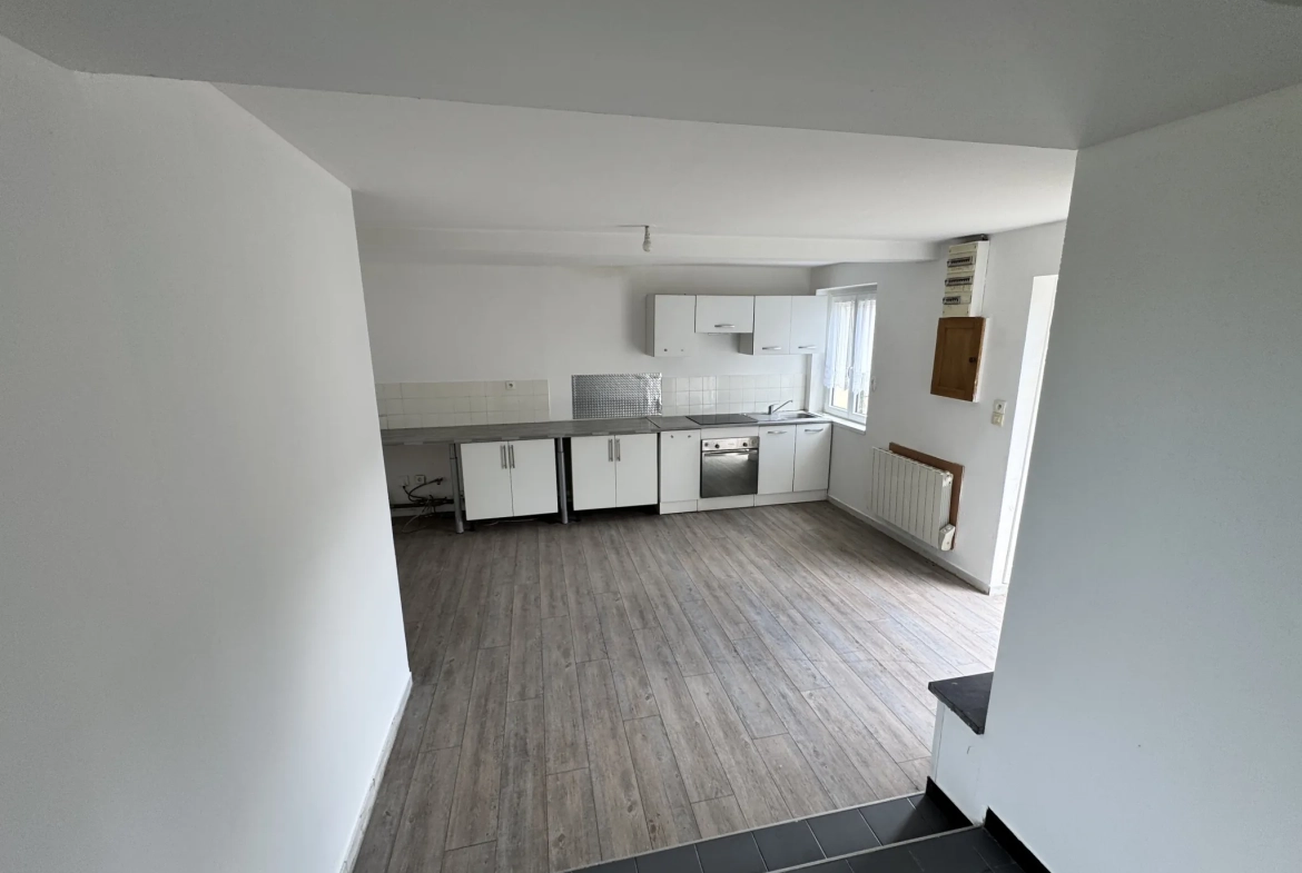 Maison à vendre à Wallers – Idéale pour jeune couple ou investissement 