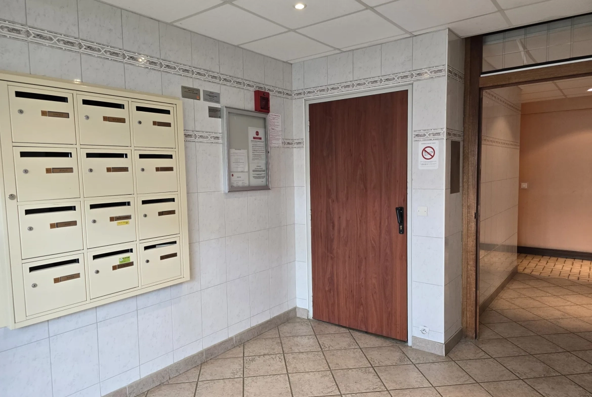 Appartement 3 chambres avec garage à Auxerre - Résidence sécurisée 